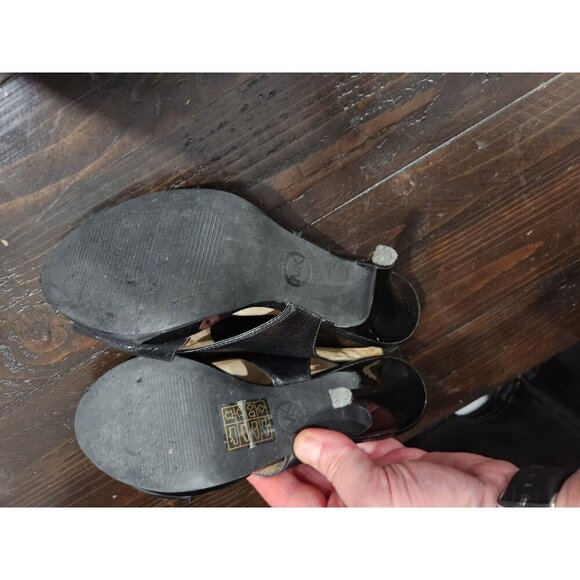 Michael Kors Black Leather Peep Toe Slingback Sandals/Sz. 7M, EUC - Picture 9 of 9